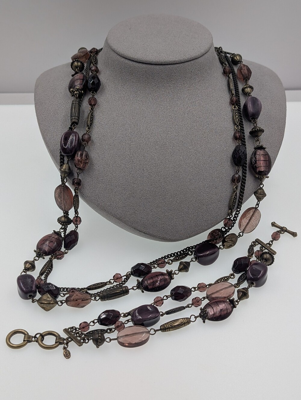 ​Premier Designs Purple Plum Glass Bead MultiStrand Necklace & Bracelet Set 0418